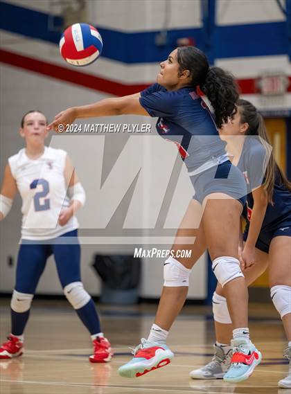 Thumbnail 1 in Cape Fear @ Terry Sanford photogallery.