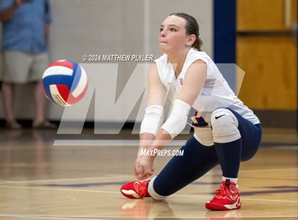 Thumbnail 3 in Cape Fear @ Terry Sanford photogallery.