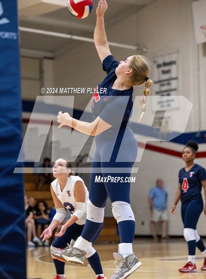 Thumbnail 3 in Cape Fear @ Terry Sanford photogallery.