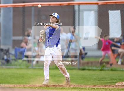 Thumbnail 2 in York vs Brentsville District (VHSL Class 3 State Quarterfinal) photogallery.