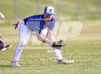 Thumbnail 3 in York vs Brentsville District (VHSL Class 3 State Quarterfinal) photogallery.