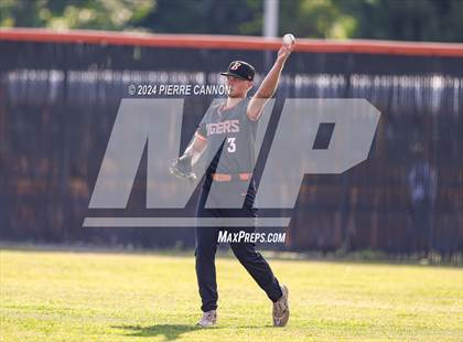 Thumbnail 3 in York vs Brentsville District (VHSL Class 3 State Quarterfinal) photogallery.