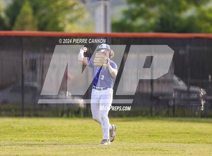 Thumbnail 1 in York vs Brentsville District (VHSL Class 3 State Quarterfinal) photogallery.