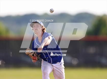 Thumbnail 3 in York vs Brentsville District (VHSL Class 3 State Quarterfinal) photogallery.