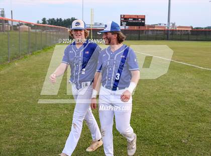 Thumbnail 2 in York vs Brentsville District (VHSL Class 3 State Quarterfinal) photogallery.