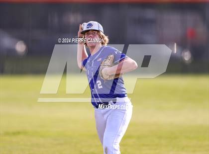 Thumbnail 1 in York vs Brentsville District (VHSL Class 3 State Quarterfinal) photogallery.