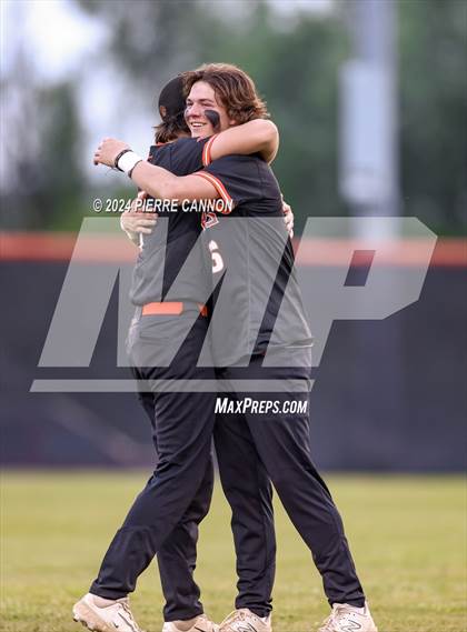 Thumbnail 1 in York vs Brentsville District (VHSL Class 3 State Quarterfinal) photogallery.