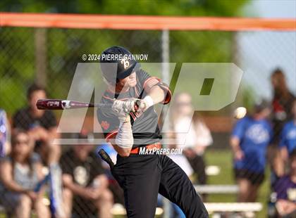 Thumbnail 1 in York vs Brentsville District (VHSL Class 3 State Quarterfinal) photogallery.