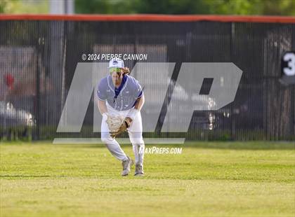 Thumbnail 3 in York vs Brentsville District (VHSL Class 3 State Quarterfinal) photogallery.