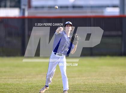 Thumbnail 2 in York vs Brentsville District (VHSL Class 3 State Quarterfinal) photogallery.
