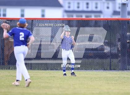 Thumbnail 1 in York vs Brentsville District (VHSL Class 3 State Quarterfinal) photogallery.