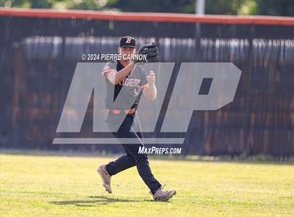 Thumbnail 2 in York vs Brentsville District (VHSL Class 3 State Quarterfinal) photogallery.
