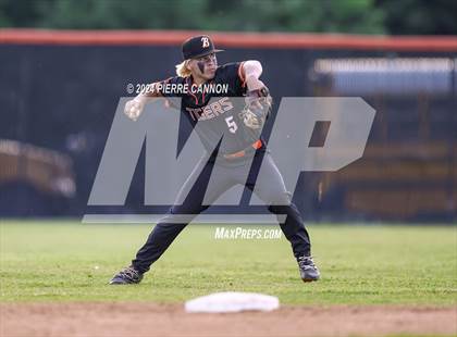 Thumbnail 1 in York vs Brentsville District (VHSL Class 3 State Quarterfinal) photogallery.