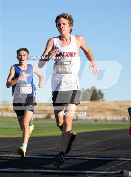 Thumbnail 3 in CHSAA 5A Continental League Championships photogallery.