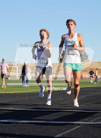 Thumbnail 2 in CHSAA 5A Continental League Championships photogallery.