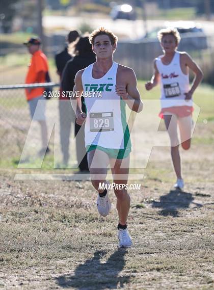 Thumbnail 1 in CHSAA 5A Continental League Championships photogallery.
