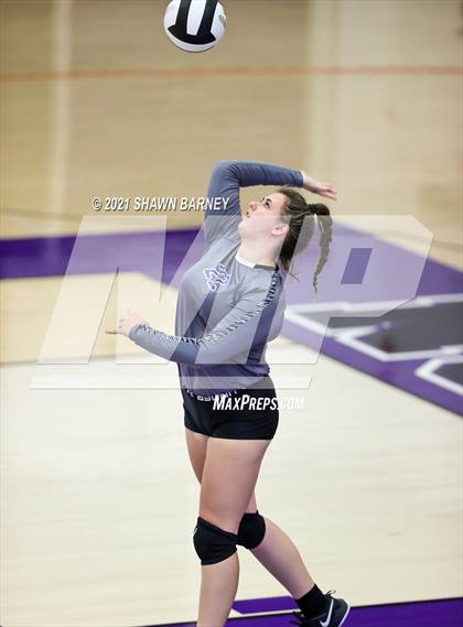 Thumbnail 3 in Carroll @ Northwestern photogallery.