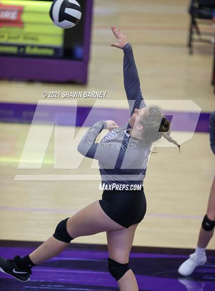 Thumbnail 3 in Carroll @ Northwestern photogallery.