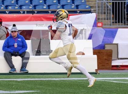 Thumbnail 2 in West Boylston vs.  St. Bernard's Central Catholic (MIAA Division 7 Final) photogallery.