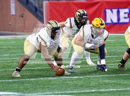 Thumbnail 2 in West Boylston vs.  St. Bernard's Central Catholic (MIAA Division 7 Final) photogallery.