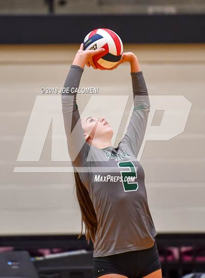 Thumbnail 3 in Reagan [Ronald] vs Johnson (NEISD Volleyball Tournament) photogallery.