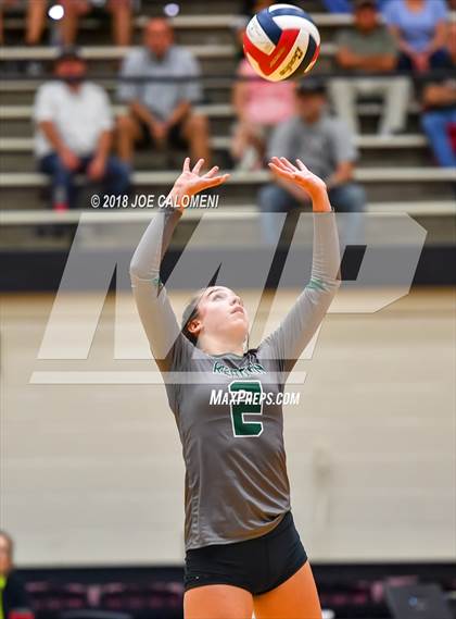Thumbnail 1 in Reagan [Ronald] vs Johnson (NEISD Volleyball Tournament) photogallery.
