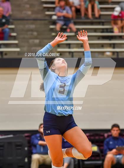 Thumbnail 1 in Reagan [Ronald] vs Johnson (NEISD Volleyball Tournament) photogallery.