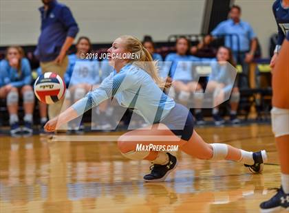 Thumbnail 3 in Reagan [Ronald] vs Johnson (NEISD Volleyball Tournament) photogallery.