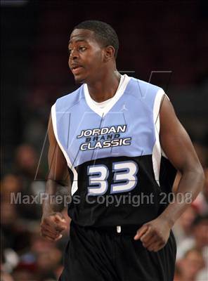 Thumbnail 2 in Jordan Brand Classic: All-American Game @ the Garden photogallery.