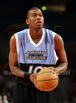 Thumbnail 1 in Jordan Brand Classic: All-American Game @ the Garden photogallery.