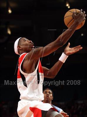 Thumbnail 3 in Jordan Brand Classic: All-American Game @ the Garden photogallery.