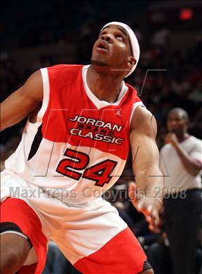 Thumbnail 1 in Jordan Brand Classic: All-American Game @ the Garden photogallery.