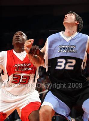 Thumbnail 3 in Jordan Brand Classic: All-American Game @ the Garden photogallery.