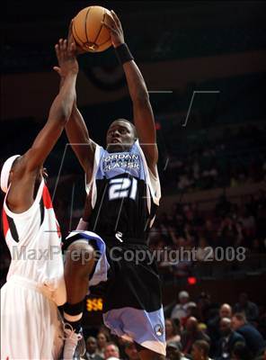 Thumbnail 3 in Jordan Brand Classic: All-American Game @ the Garden photogallery.