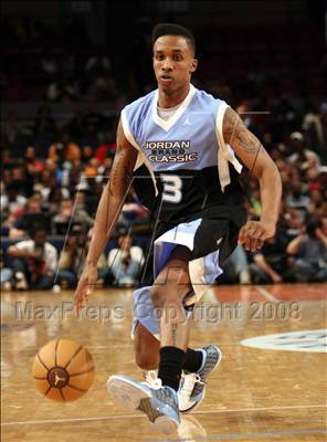 Thumbnail 2 in Jordan Brand Classic: All-American Game @ the Garden photogallery.