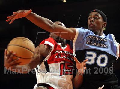 Thumbnail 3 in Jordan Brand Classic: All-American Game @ the Garden photogallery.