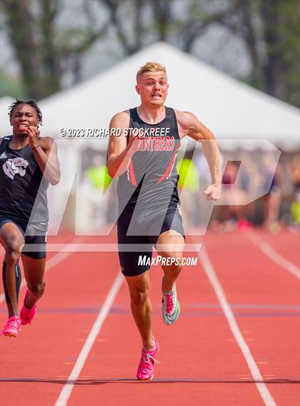 Thumbnail 1 in CHSAA Finals photogallery.