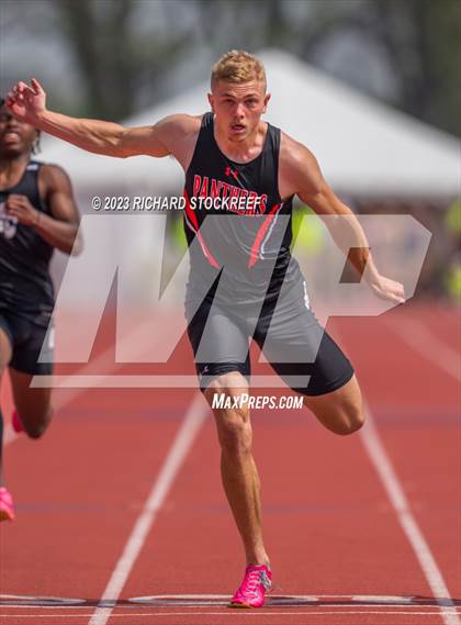 Thumbnail 2 in CHSAA Finals photogallery.