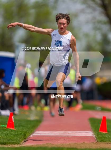 Thumbnail 3 in CHSAA Finals photogallery.