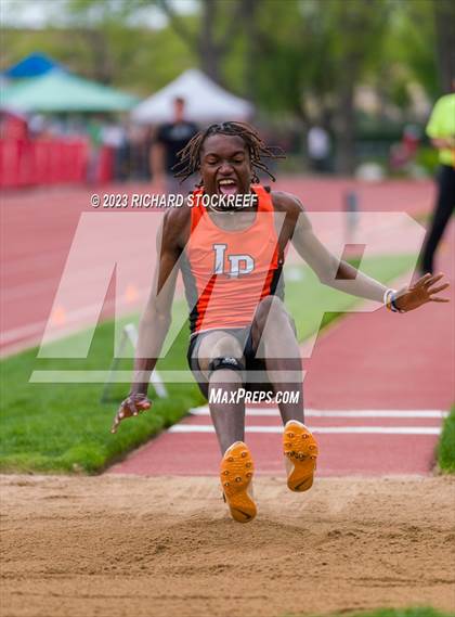 Thumbnail 1 in CHSAA Finals photogallery.