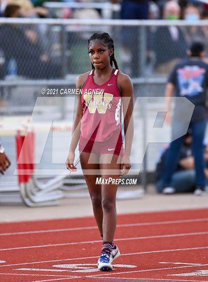 Thumbnail 2 in CFISD Invitational Meet photogallery.
