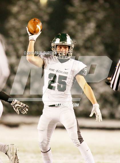 Thumbnail 2 in St. Joseph's Prep vs. Pine-Richland photogallery.