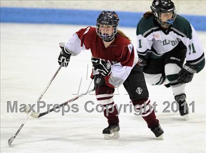 Thumbnail 2 in North Haven/Amity vs. Guilford (CCGHL Semifinal) photogallery.