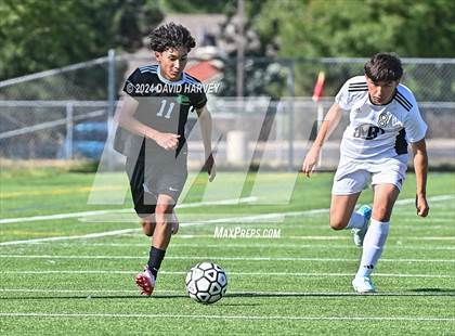Thumbnail 1 in Mountain Range vs Bear Creek photogallery.