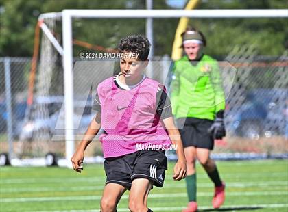 Thumbnail 3 in Mountain Range vs Bear Creek photogallery.