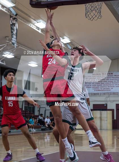 Thumbnail 3 in University Laboratory School vs Kahuku (Merv Lopes Classic) photogallery.