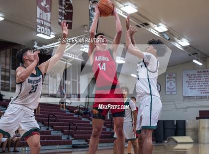 Thumbnail 2 in University Laboratory School vs Kahuku (Merv Lopes Classic) photogallery.
