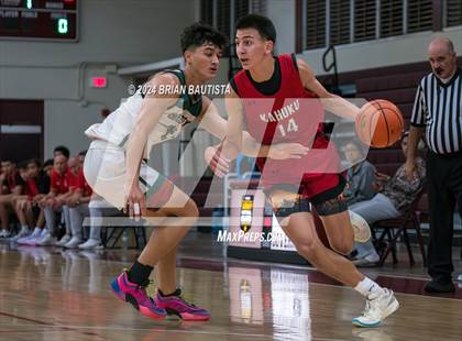 Thumbnail 3 in University Laboratory School vs Kahuku (Merv Lopes Classic) photogallery.