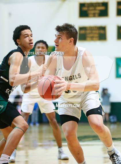 Thumbnail 2 in Greensboro Day vs Christ School (NCISAA 4A Championship) photogallery.