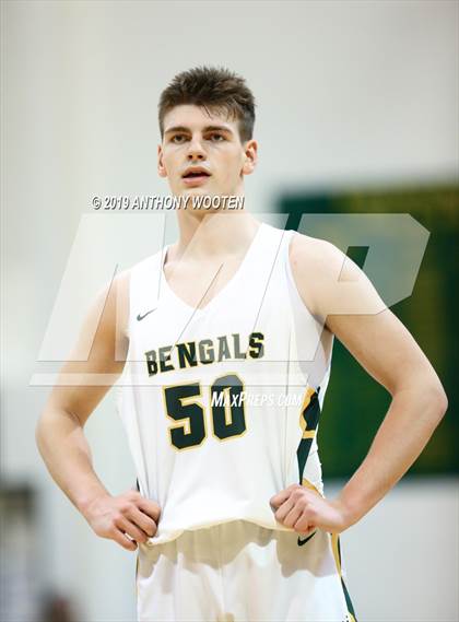 Thumbnail 3 in Greensboro Day vs Christ School (NCISAA 4A Championship) photogallery.